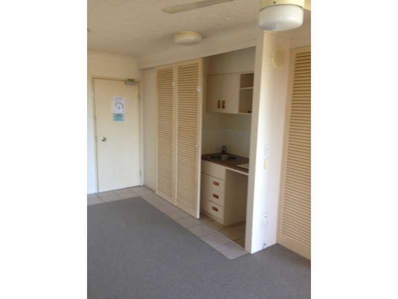 Unit 107 Paradise Island Resort, Surfers Paradise QLD 4217