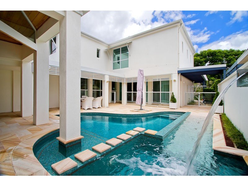 Benowa QLD 4217