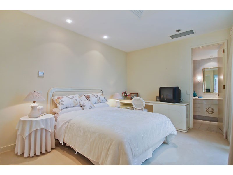 Benowa QLD 4217