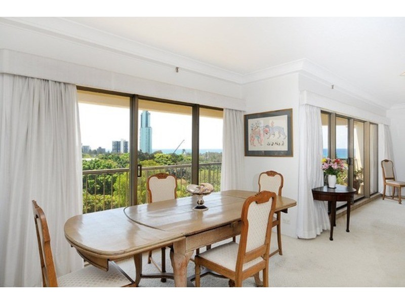 ‘Atlantis West’ 2 Admiralty Drive, Surfers Paradise QLD 4217