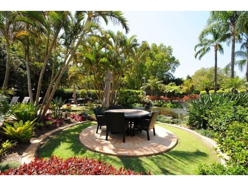 ‘Atlantis West’ 2 Admiralty Drive, Surfers Paradise QLD 4217