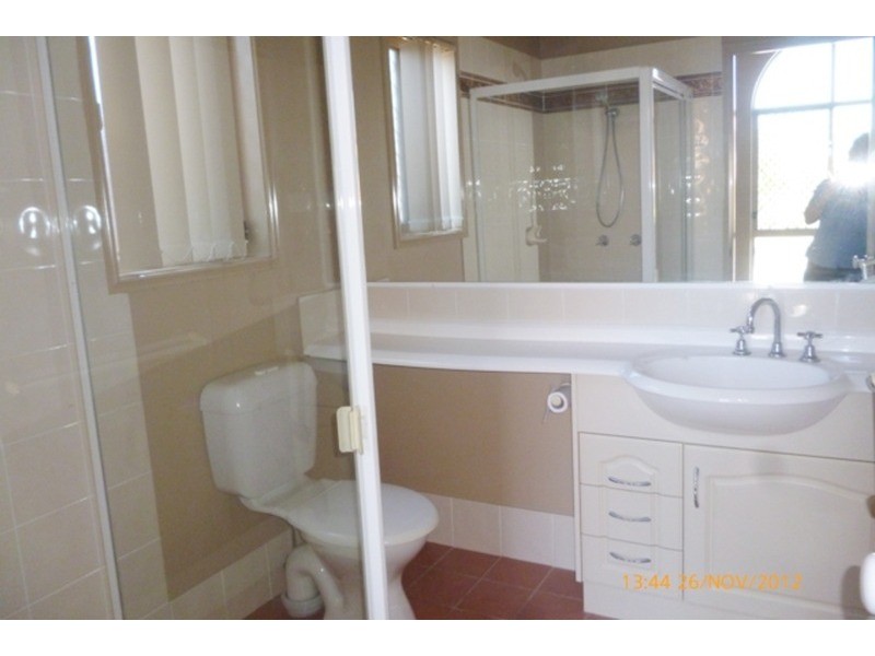 33 Sugargum Court, Molendinar QLD 4214