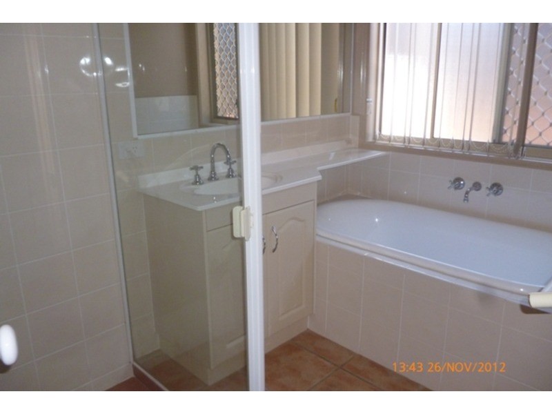 33 Sugargum Court, Molendinar QLD 4214