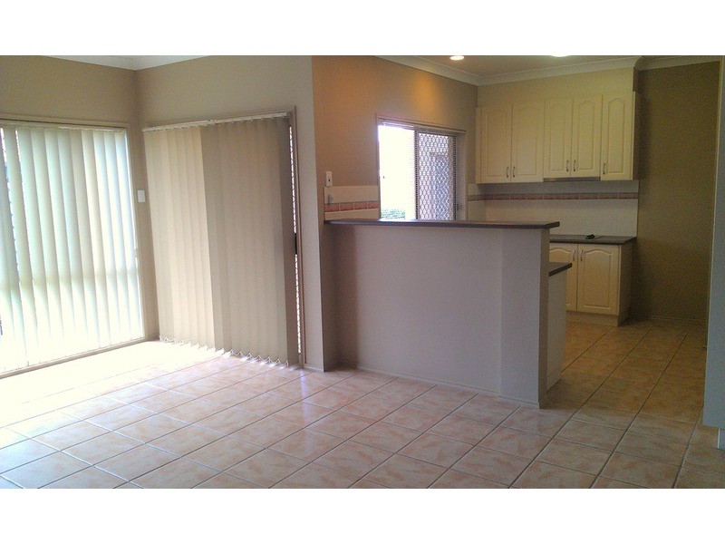 33 Sugargum Court, Molendinar QLD 4214