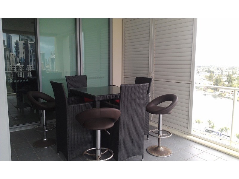 18  Fern  Street, Surfers Paradise QLD 4217