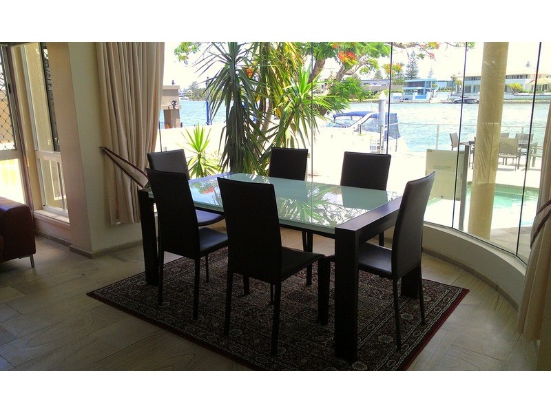 32A Sunset Boulevard, Surfers Paradise QLD 4217