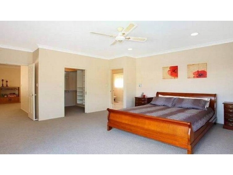 14 Forster Avenue, Sorrento QLD 4217