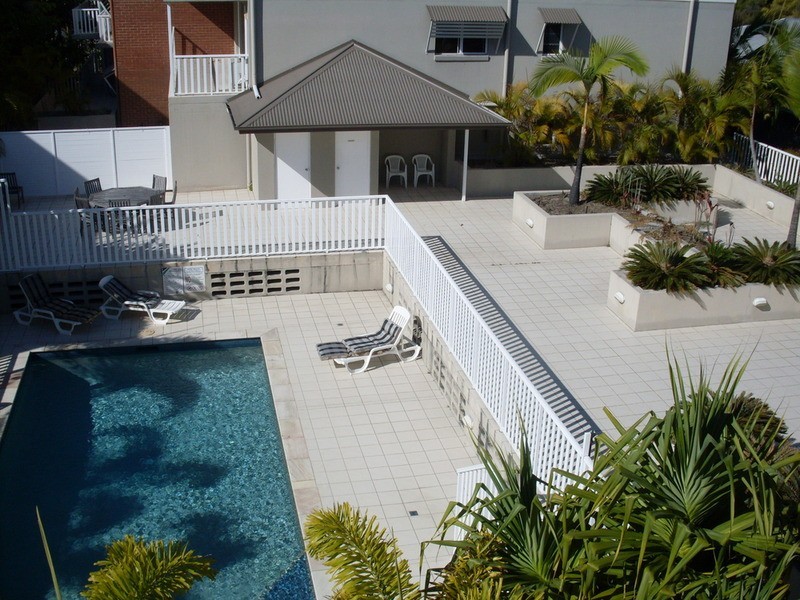 27 Walton  Street, Southport QLD 4215