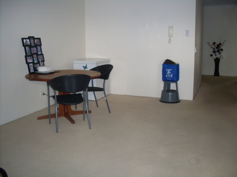 27 Walton  Street, Southport QLD 4215