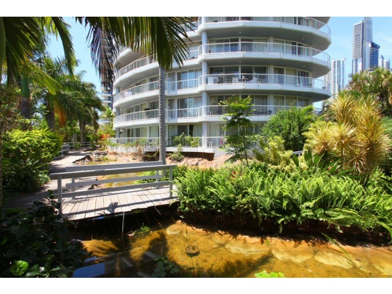 Unit 18/19 Riverview Parade, Surfers Paradise QLD 4217