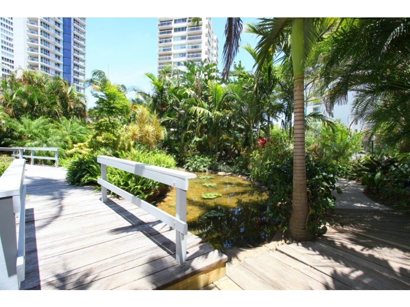 Unit 18/19 Riverview Parade, Surfers Paradise QLD 4217