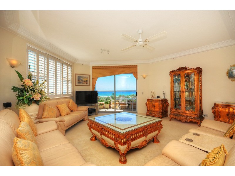 52/Grand Mariner/12 Commodore Drive, Paradise Waters QLD 4217