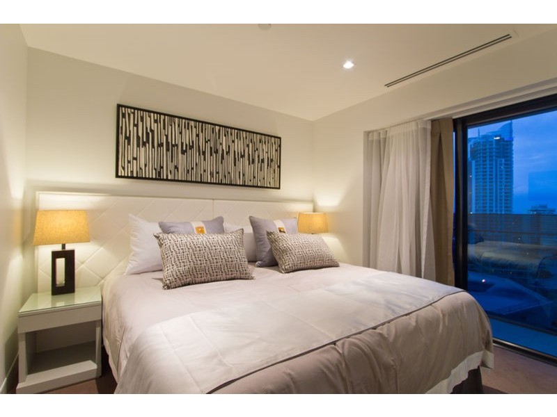 1701/4-14 “Soul” The Esplanade, Surfers Paradise QLD 4217