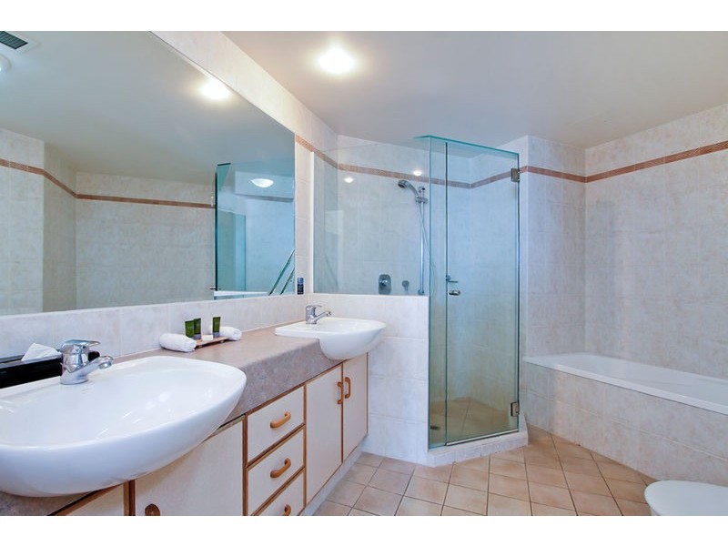 SUN CITY 3400 Surfers Paradise Boulevard, Surfers Paradise QLD 4217