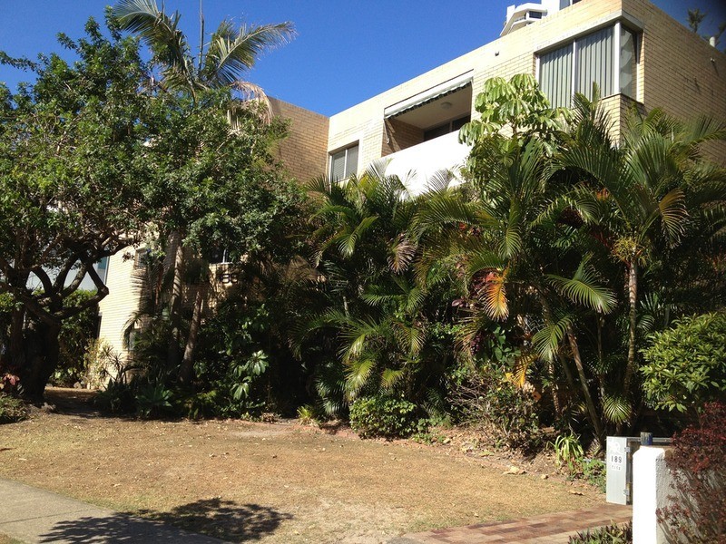 189 Surf Parade, Broadbeach QLD 4218