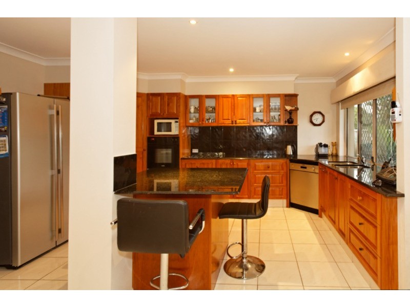 36 Vatakoula Parade, Mermaid Waters QLD 4218