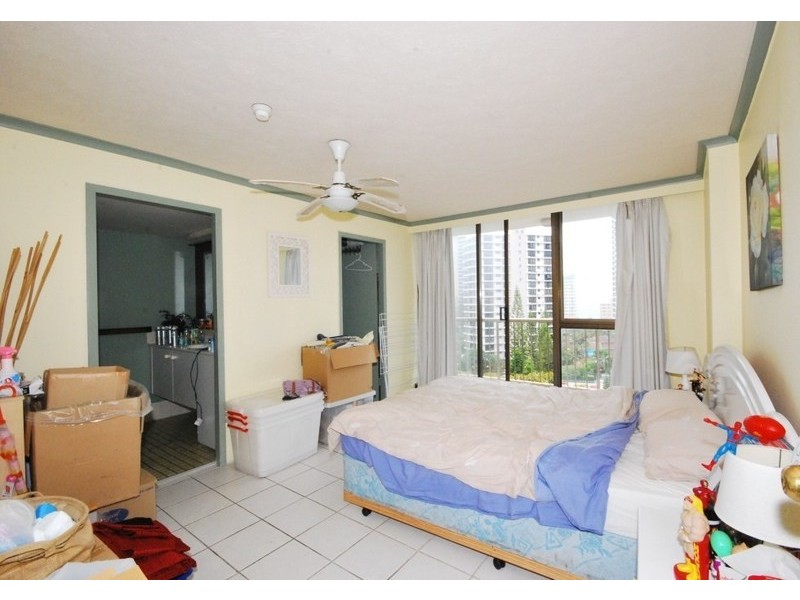 Anacapri/43 Enderley Avenue, Surfers Paradise QLD 4217