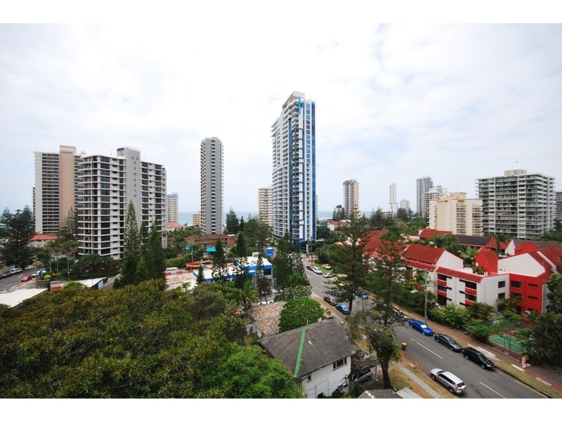 Anacapri/43 Enderley Avenue, Surfers Paradise QLD 4217
