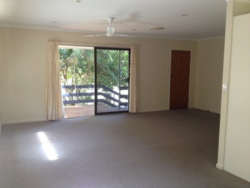 6 Joden  Place, Southport QLD 4215