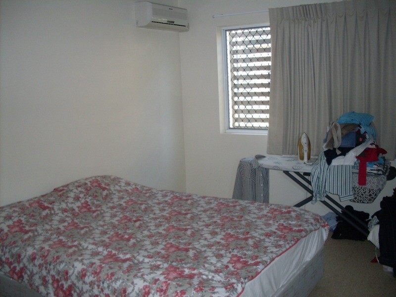 4 Proud  Street, Labrador QLD 4215
