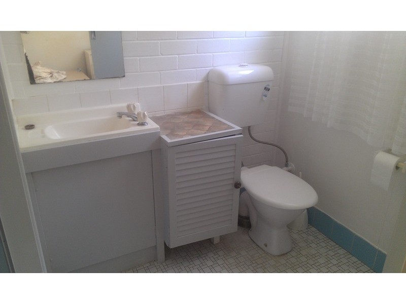 4/16 Sunrise  Boulevard, Surfers Paradise QLD 4217