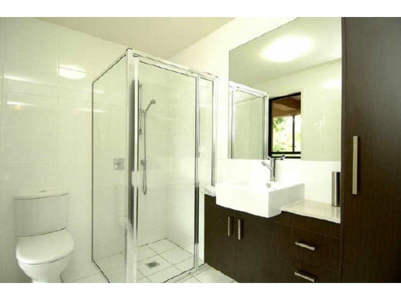 40 Brindisi Avenue, Isle Of Capri QLD 4217