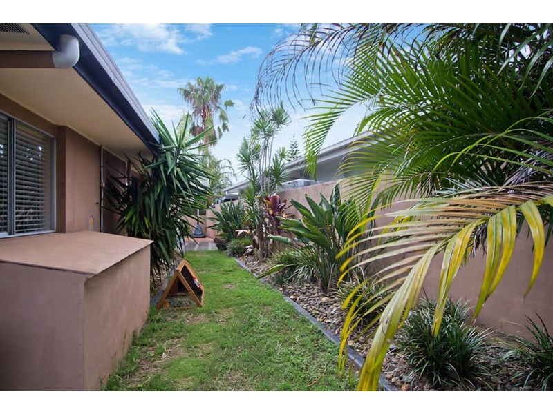 40 Brindisi Avenue, Isle Of Capri QLD 4217