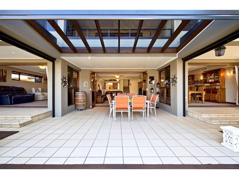 32 Emu Court, Sorrento QLD 4217