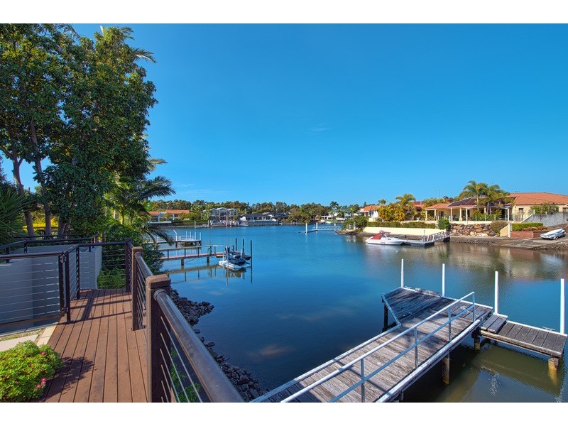 32 Emu Court, Sorrento QLD 4217