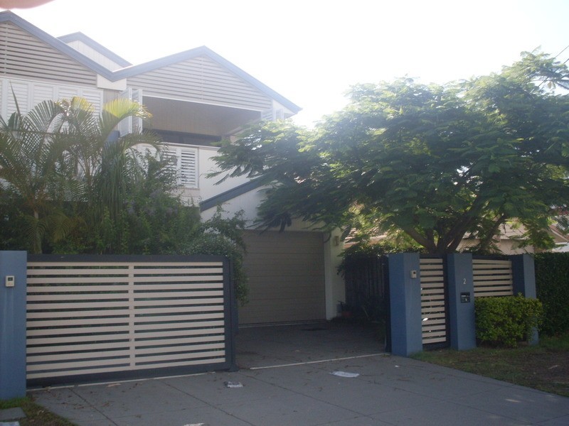 51 Dolphin Street, Mermaid Beach QLD 4218