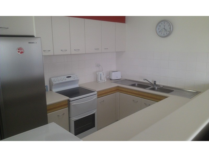 1809/18 Hanlan  Street, Surfers Paradise QLD 4217