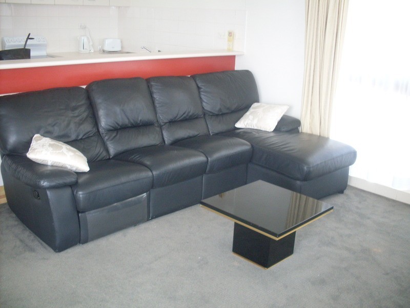 1809/18 Hanlan  Street, Surfers Paradise QLD 4217