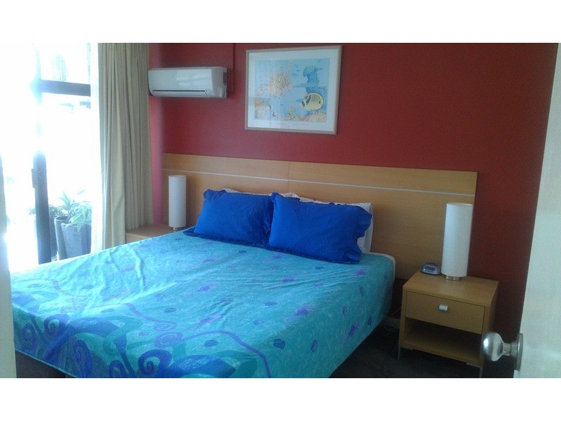 1809/18 Hanlan  Street, Surfers Paradise QLD 4217