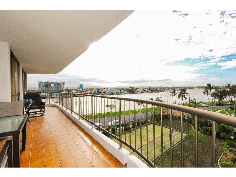 SPECTRUM 3 River Drive, Surfers Paradise QLD 4217
