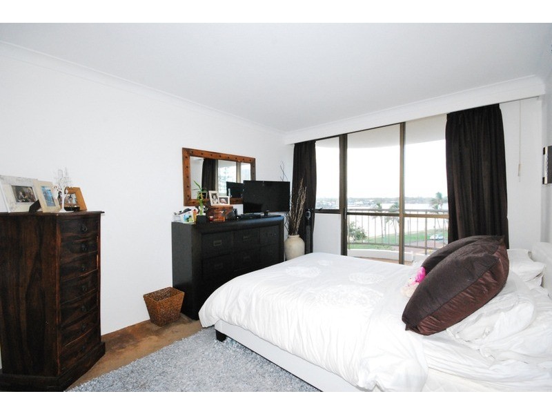 SPECTRUM 3 River Drive, Surfers Paradise QLD 4217
