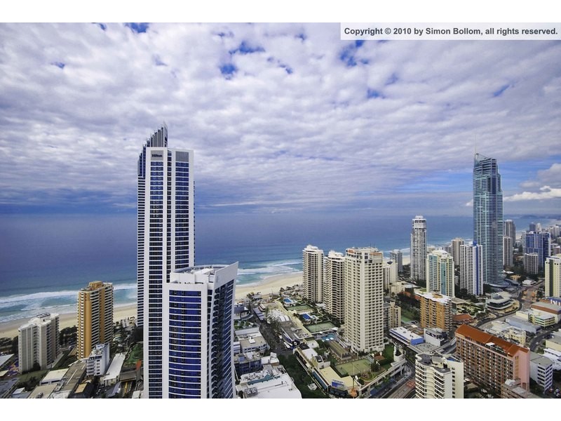 9 Ferny Avenue, Surfers Paradise QLD 4217