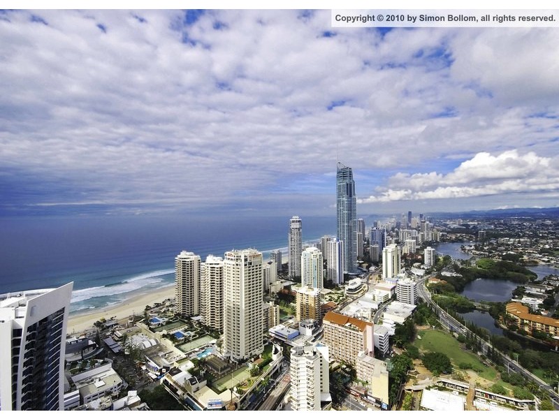 9 Ferny Avenue, Surfers Paradise QLD 4217