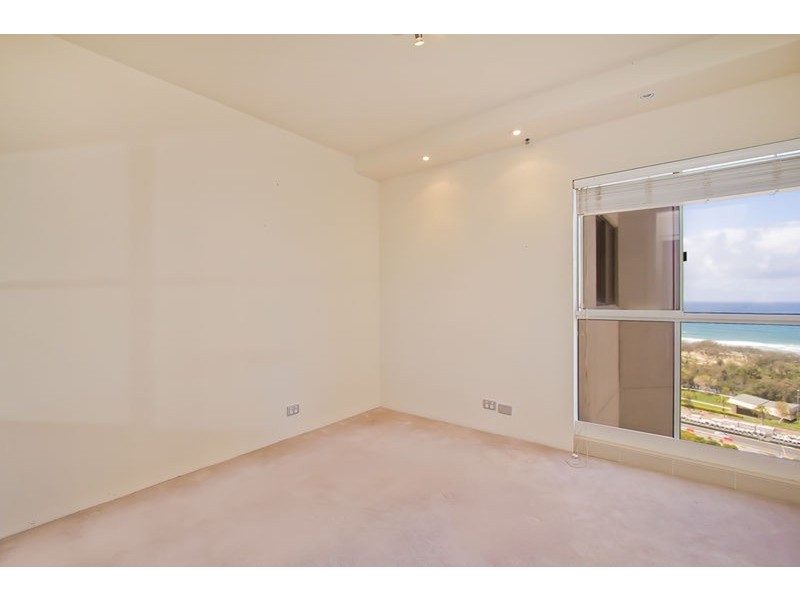 81 “Atlantis West”/2 Admiralty  Drive, Paradise Waters QLD 4217