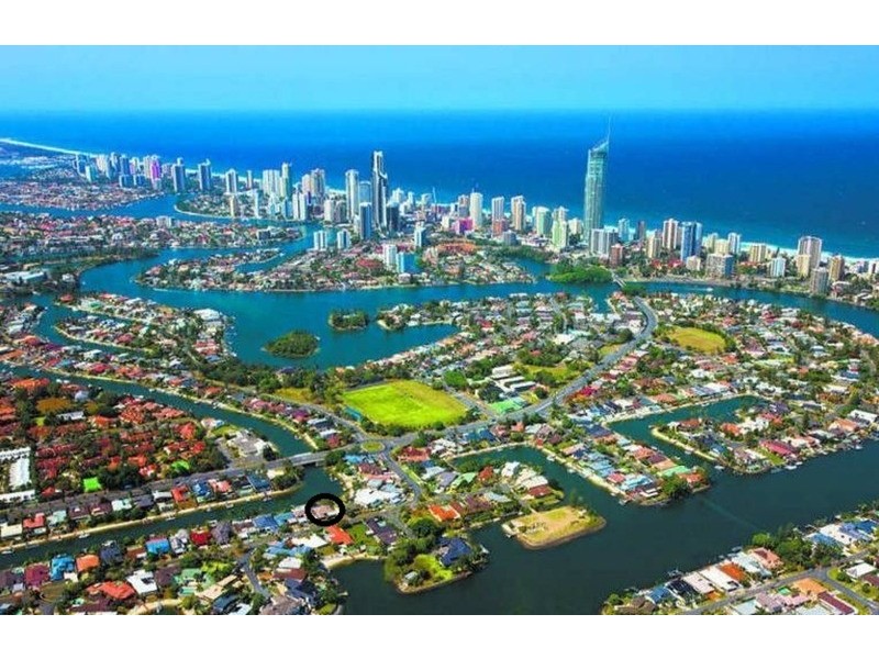 19 Rapallo Avenue, Isle Of Capri QLD 4217