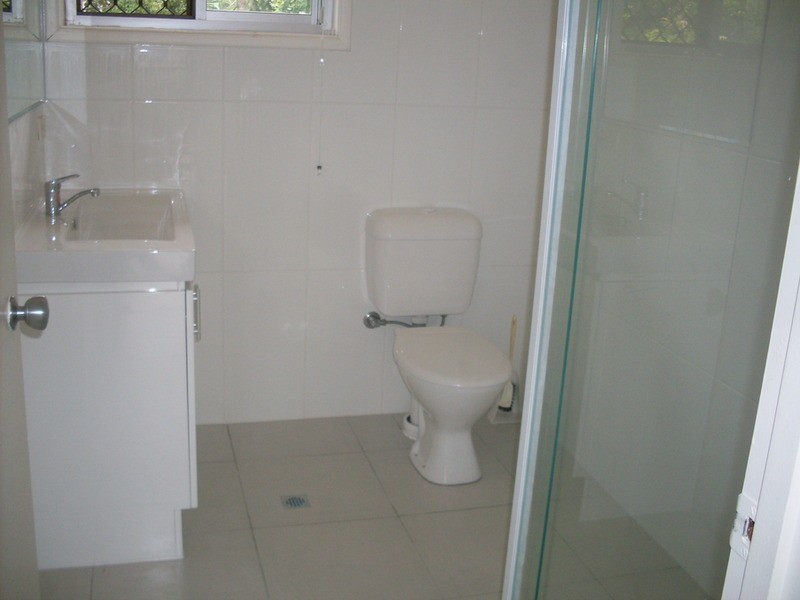 2/5 Sunset  Boulevard, Surfers Paradise QLD 4217