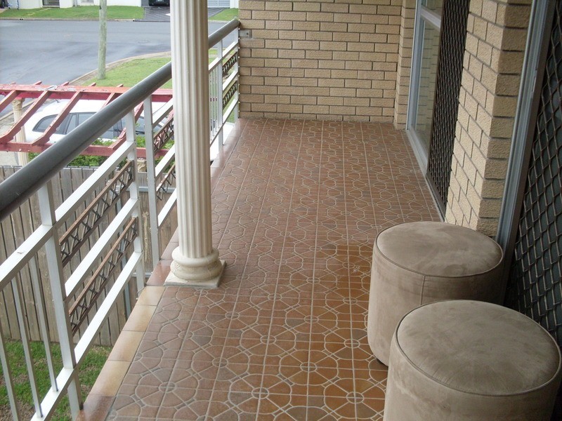 2/5 Sunset  Boulevard, Surfers Paradise QLD 4217