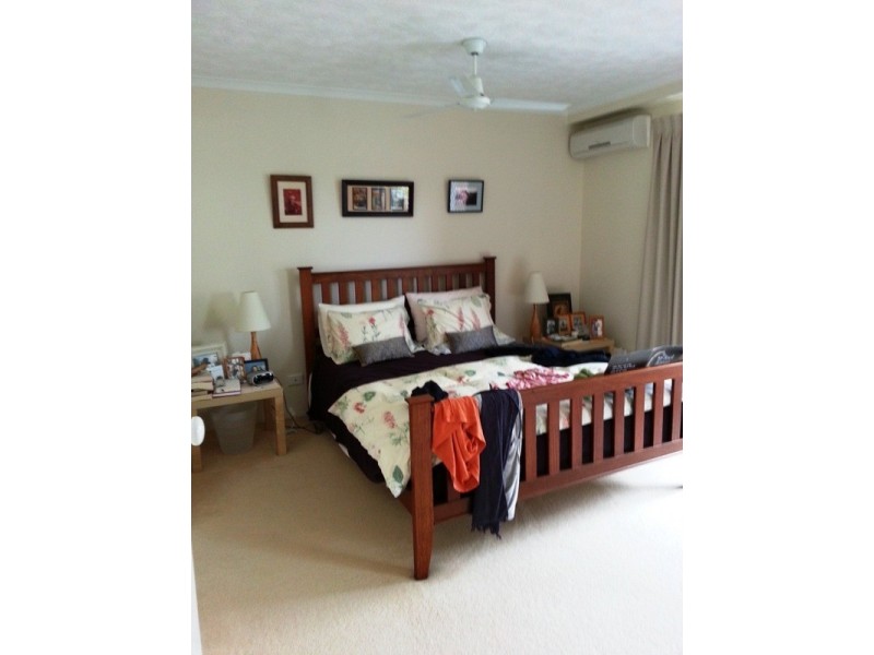 27 Walton  Street, Southport QLD 4215