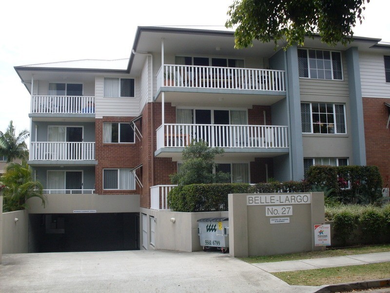 27 Walton  Street, Southport QLD 4215