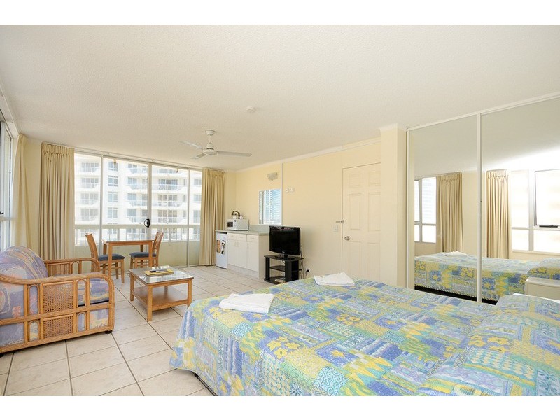 “Chateau” 44 The Esplanade, Surfers Paradise QLD 4217