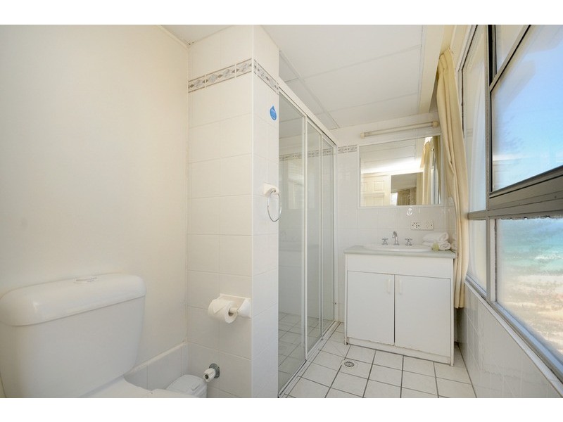 “Chateau” 44 The Esplanade, Surfers Paradise QLD 4217