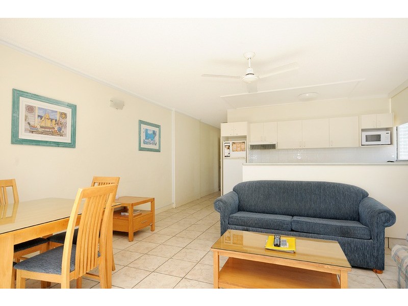 “Chateau” 44 The Esplanade, Surfers Paradise QLD 4217
