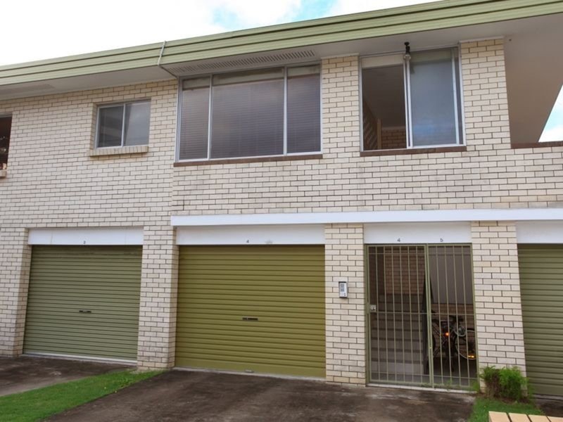 25 Genoa Street, Surfers Paradise QLD 4217