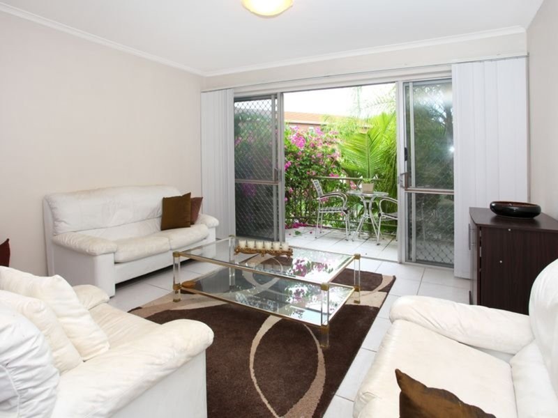 25 Genoa Street, Surfers Paradise QLD 4217