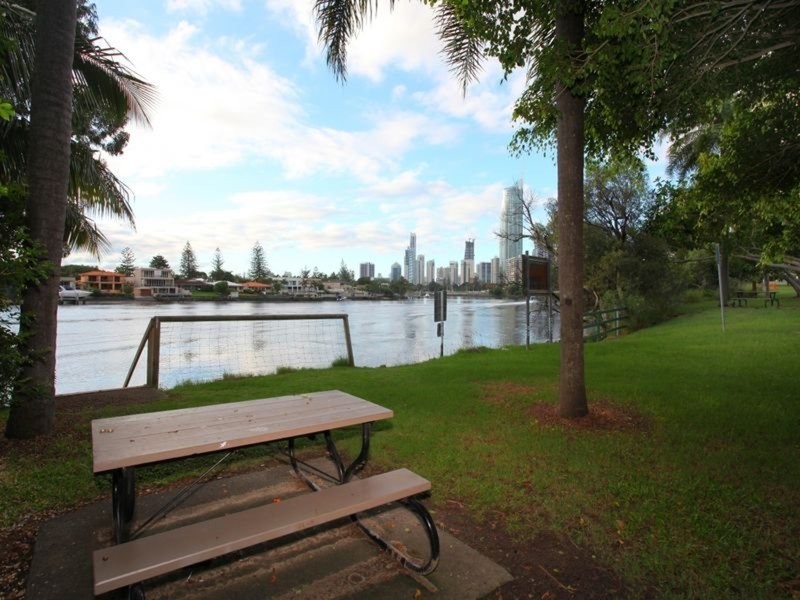 25 Genoa Street, Surfers Paradise QLD 4217