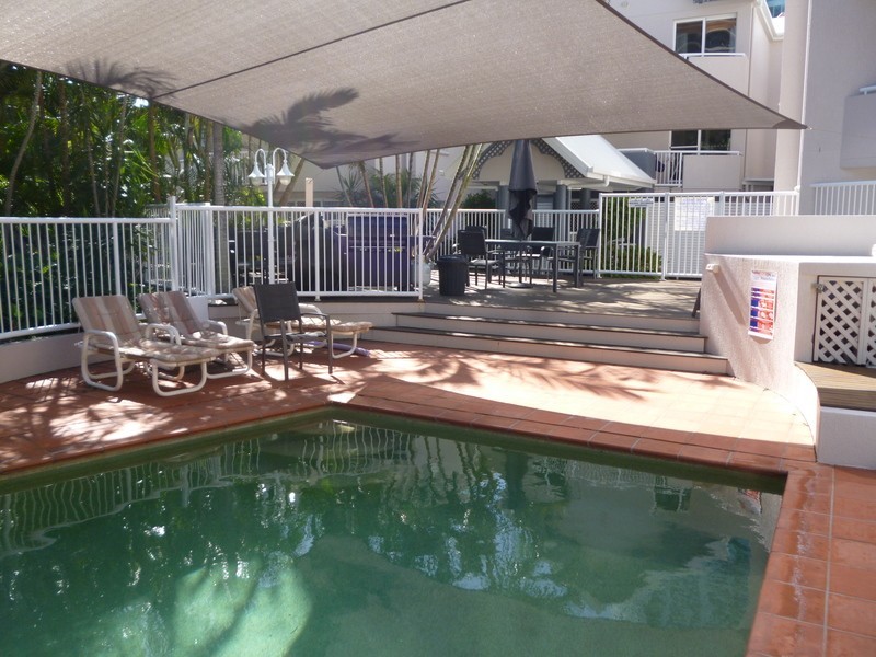 25 Markwell Avenue, Surfers Paradise QLD 4217